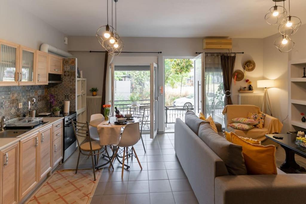 Elenis Cozy Apartment Yenişehir Dış mekan fotoğraf